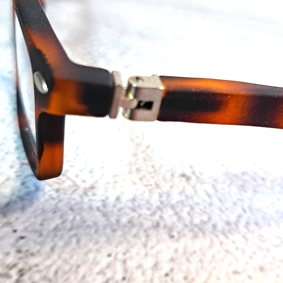 New Rx'able KID/Petite/Small Eyeglass Frame Small Tortoise Glasses 47-17-135 - Picture 5 of 5